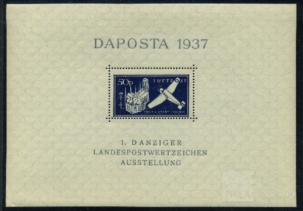 P822